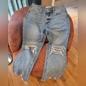 Vervet Distressed Blue Jeans, Size 29, 12 Inch Rise, 26 Inch Inseam, 100% Cotton